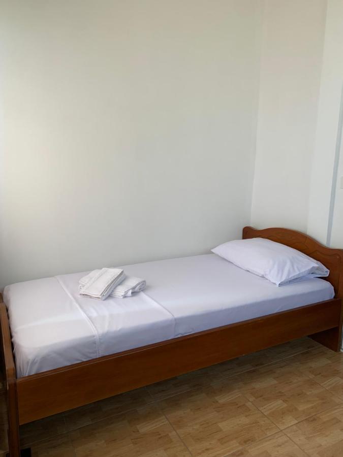 Hillside Apartments Ксамил Екстериор снимка